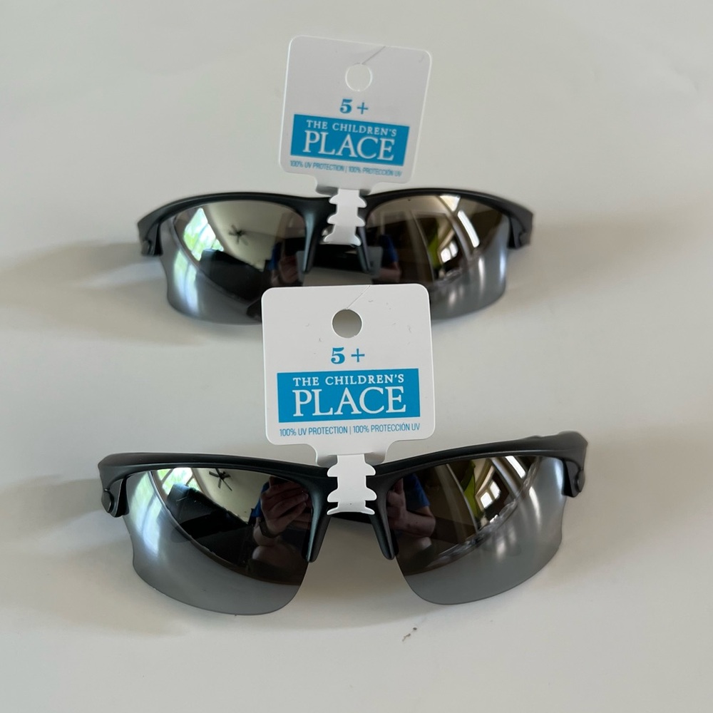 NWT New The Children’s Place Size 5+ Boys Black Lot of 2 Sport Wrap Sunglasses